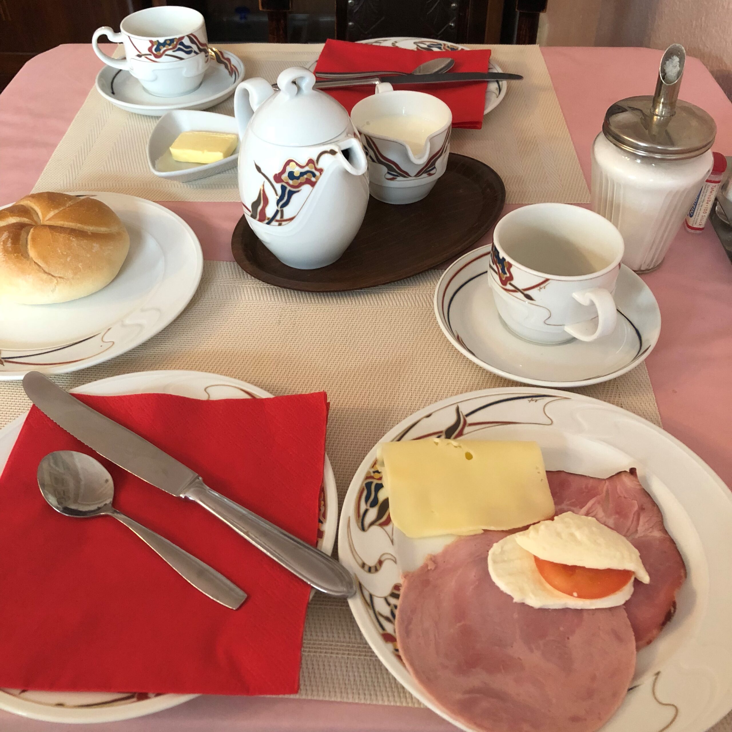 2019v-b-bosch-breakfast1